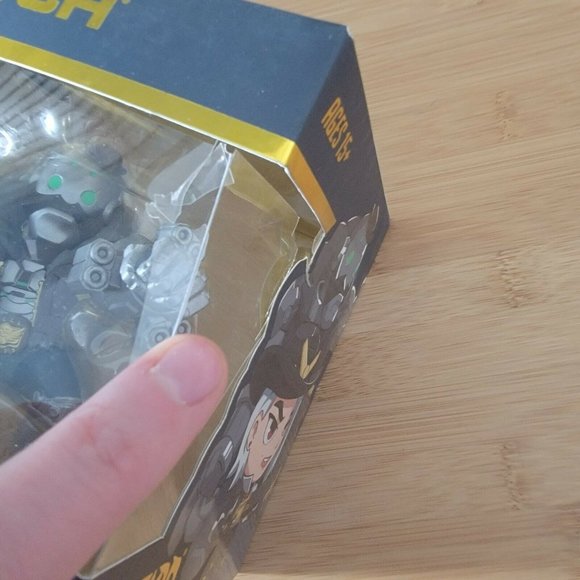 Cute But Deadly OVERWATCH ASHE & B.O.B. 2019 BLIZZARD EXCLUSIVE ASH BOB Figures - Picture 3 of 5